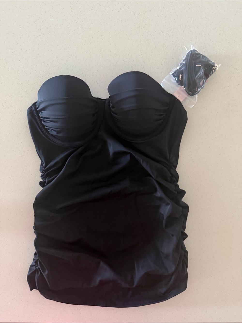 NWT Victoria’s Secret Swim Tankini Top Black Ruched Optional Strap Size 34B